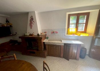 PHOTO-2024-06-10-12-47-48 11.jpg - Porzione di casa Pietrasanta - foto 19