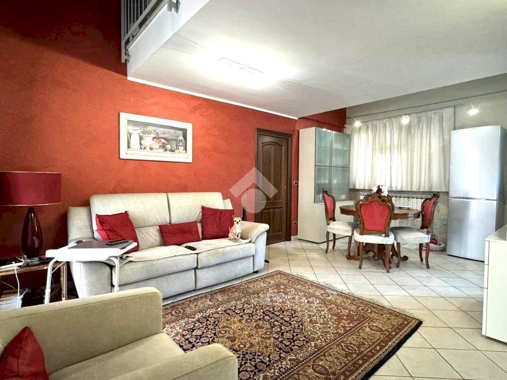 Three-room apartment Via roma, Giaveno - photo 1