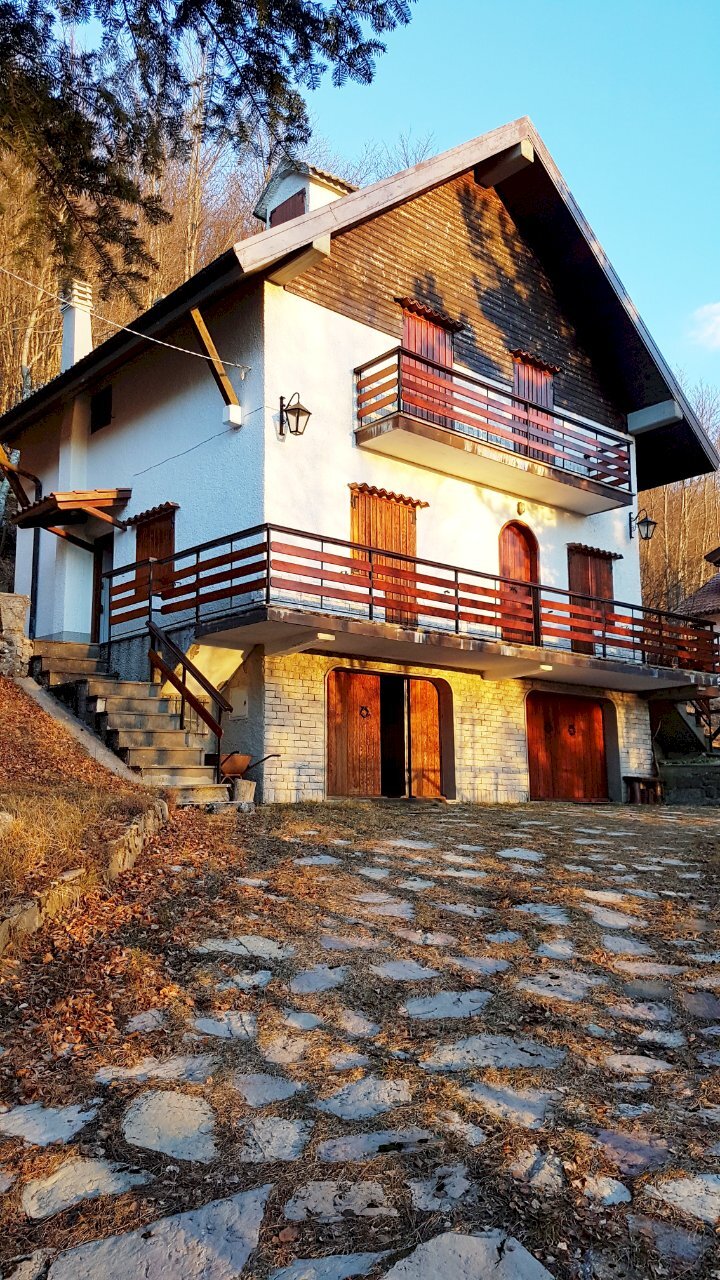 Portion of a house Ventasso - photo 2