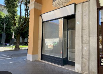Negozio Corso Nizza, 27a, Cuneo - foto 1