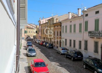 Casa indipendente via giosuè carducci, Mantova - foto 2