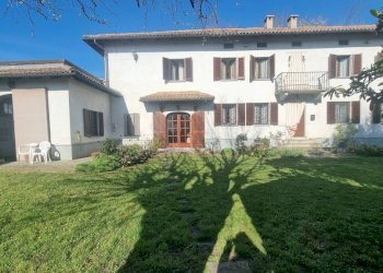 Facciata - Rustico via Braglia, Vaglio Serra - foto 1