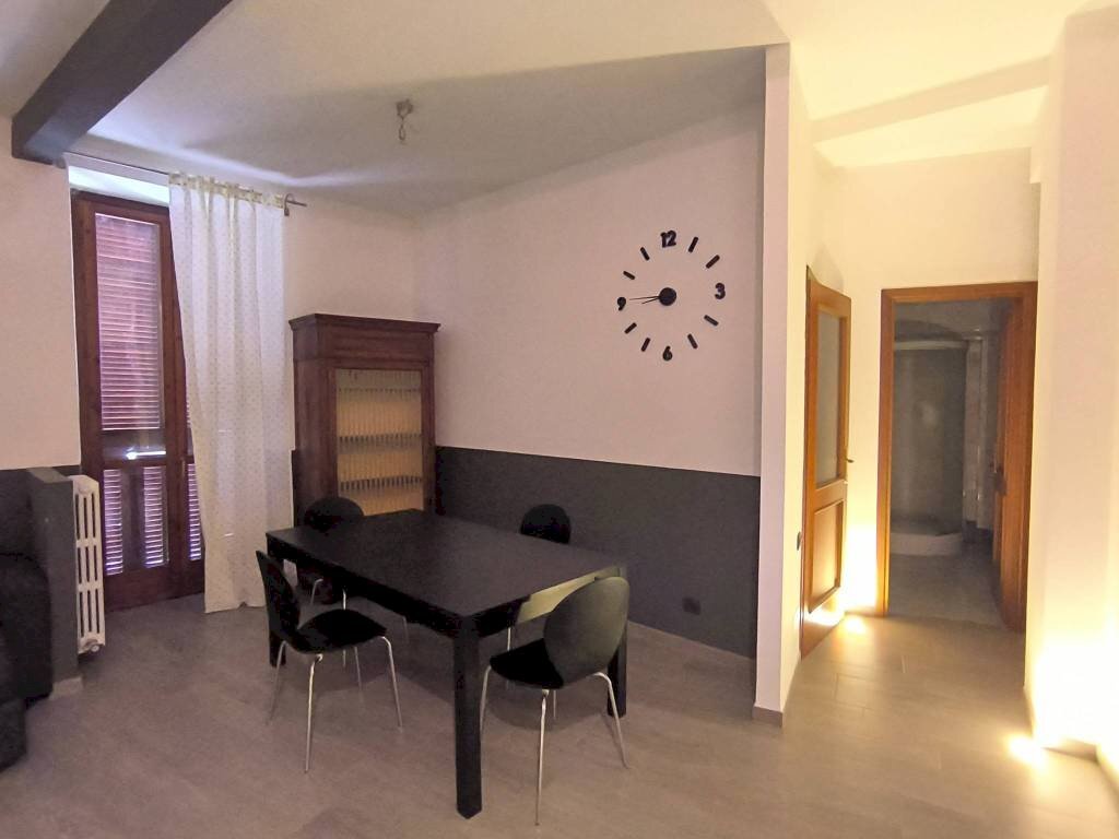 Salone - Three-room apartment via Porta di Vasco, 7, Mondovì - photo 3