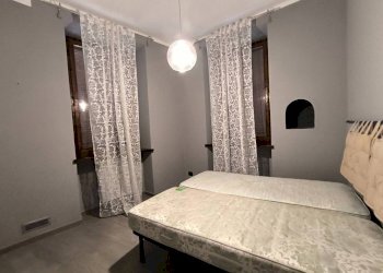 Camera da letto - Three-room apartment via Porta di Vasco, 7, Mondovì - photo 11