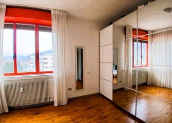 Camera da letto - Trilocale via Andrea Maffei, 90, Sondrio - foto 18