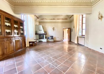 Farmhouse Via Valle Po, 360., Cuneo - photo 23