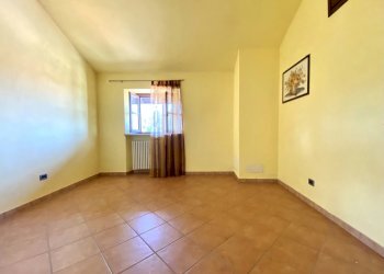 Farmhouse Via Valle Po, 360., Cuneo - photo 35