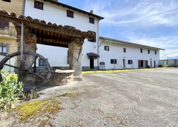 Farmhouse Via Valle Po, 360., Cuneo - photo 43