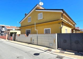 Villa Bifamiliare VIA LAZIO, Montesilvano - foto 1