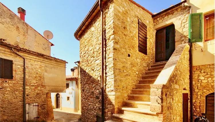 Independent house Semproniano - photo 1