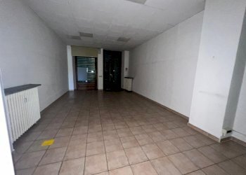 Negozio Ivrea - foto 3