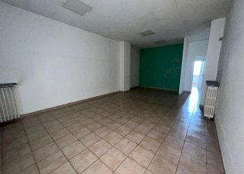 Negozio Ivrea - foto 5