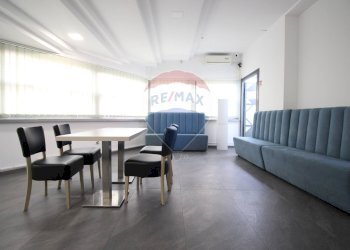 Locale Commerciale Via Carnovali, Bergamo - foto 15