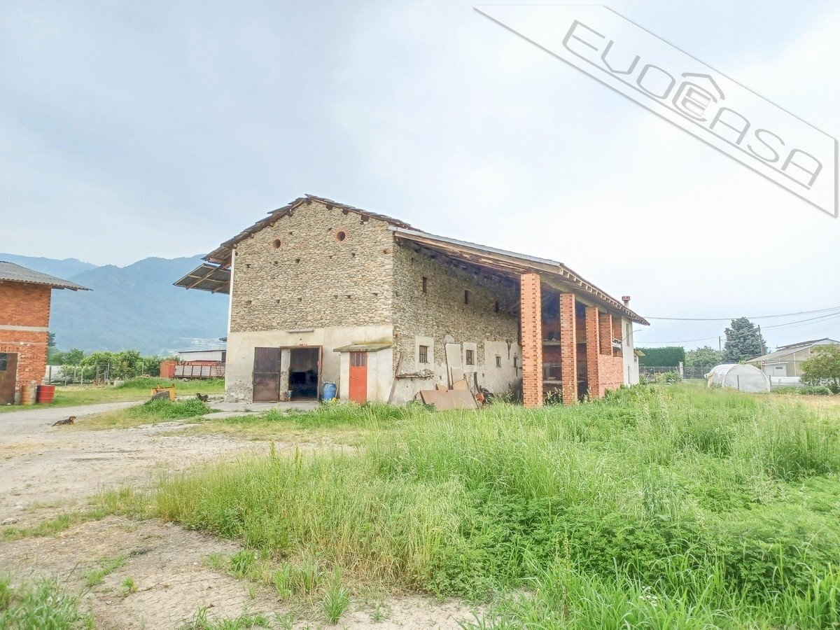 Magazzino Via Ghiare snc, Barge - foto 1