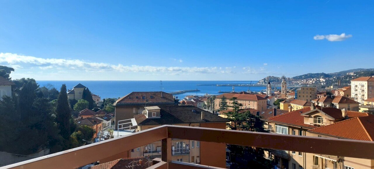 WhatsApp Image 2025-12-30 at 14.46.27.jpeg - Appartamento Via Diano Calderina, Imperia - foto 1