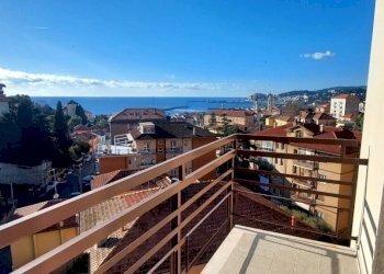 WhatsApp Image 2025-12-30 at 14.46.25.jpeg - Apartment Via Diano Calderina, Imperia - photo 15