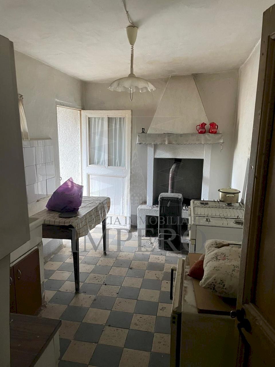 cucina - Appartamento Piazza S.Reparata 11, Ventimiglia - foto 3