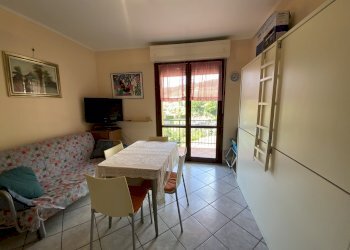 image00010.jpeg - Two-room apartment Salita Funtanetta 2, San Bartolomeo al Mare - photo 5