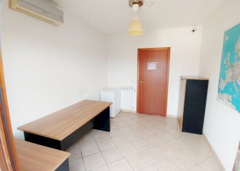 7.jpg - Ufficio Fiano Romano - foto 6