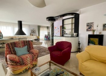 Soggiorno - Attico Pineto - foto 5