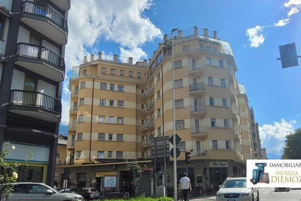 Quadrilocale via Martinet, Aosta - foto 1