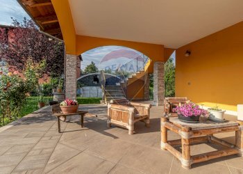Villa Via Avvocato Ferdinando Rondolino, 84 
 Cavaglià, Cavaglià - photo 4