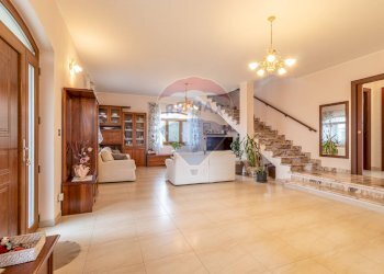 Villa Via Avvocato Ferdinando Rondolino, 84 
 Cavaglià, Cavaglià - photo 7