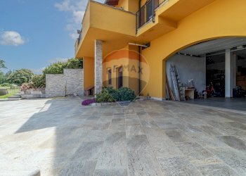 Villa Via Avvocato Ferdinando Rondolino, 84 
 Cavaglià, Cavaglià - photo 56