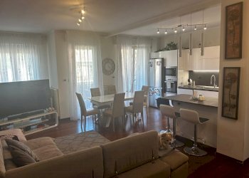 Three-room apartment Bordighera - photo 4