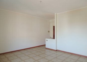 Quadrilocale Via Orsa Minore, Catania - foto 9