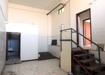 Locale Commerciale via etna, Misterbianco - foto 9