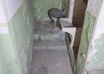 Magazzino Via Conte Di Torino, Catania - foto 8