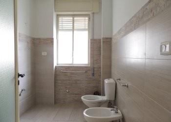 Quadrilocale via francesco guglielmino, Catania - foto 24