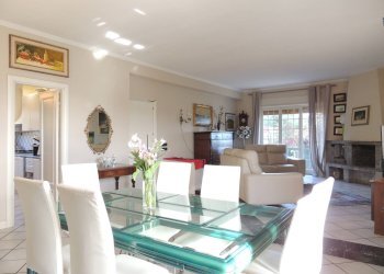 Quadrilocale LARGO MADONNA DELLA PACE, Tremestieri Etneo - foto 12