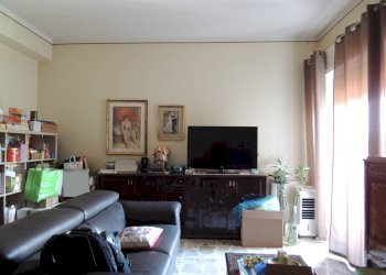 Appartamento via eugenio de mattei, Gravina di Catania - foto 8