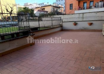 Trilocale Via Dei Fiori, Roma (zona Alessandrino) - foto 9