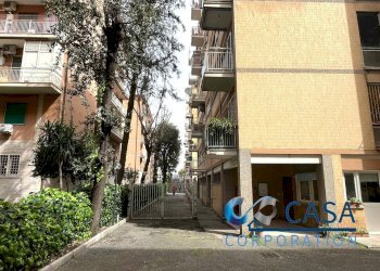 Quadrilocale Via Salvatore Pincherle, Roma (zona San Paolo) - foto 1