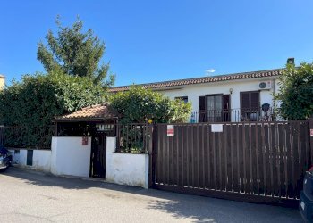 Quadrilocale VIA MAZZARRA' SANT'ANDREA, Roma - foto 4