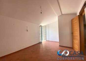 Trilocale via umbria, Guidonia Montecelio - foto 16