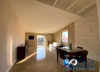 Quadrilocale Via Belmonte Mezzagno, Roma (zona Borghesiana) - foto 5