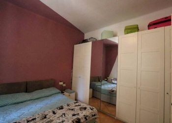 Camera da letto - Bilocale Genova (zona Bolzaneto) - foto 16