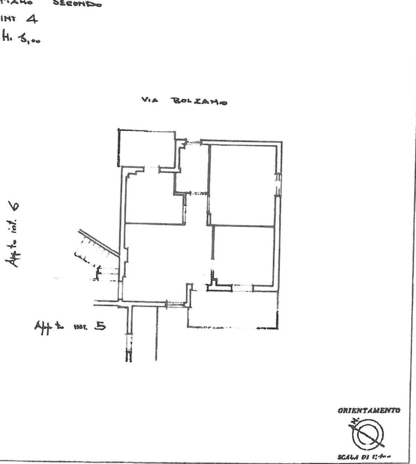 Three-room apartment via Bolzano, Ardea - floor plans 1
