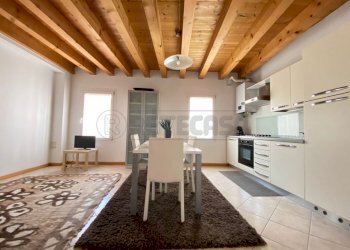 6.jpg - Bilocale Bassano del Grappa - foto 8