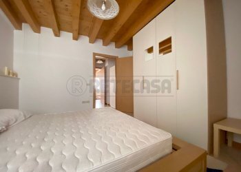 12.jpg - Bilocale Bassano del Grappa - foto 14