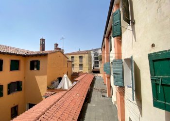 15.jpg - Bilocale Bassano del Grappa - foto 16