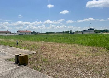 ESTERNI - Terreno edificabile Via dell'Ancona 5, Santa Maria La Longa - foto 1