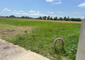 ESTERNI - Terreno edificabile Via dell'Ancona 5, Santa Maria La Longa - foto 2