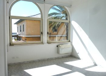 Sala - Apartment Corso Trento Trieste 61, Sanremo - photo 1