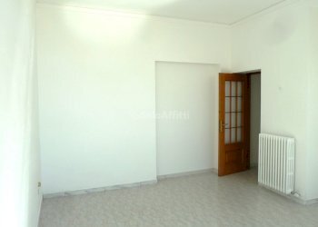 Sala - Apartment Corso Trento Trieste 61, Sanremo - photo 2