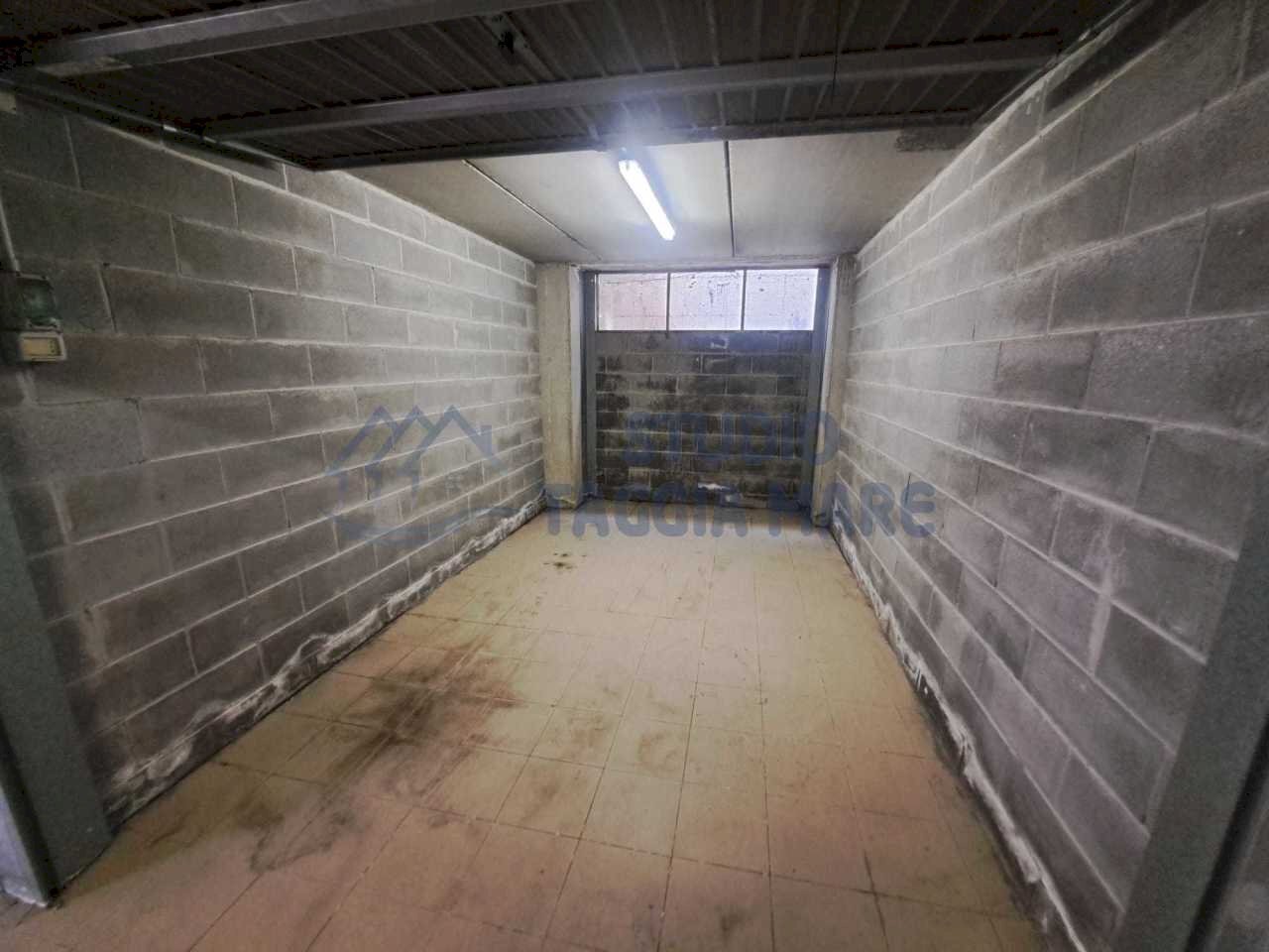 Immagine WhatsApp 2024-06-12 ore 10.38.08_9ab4334b - Box Via Ferdinando Magellano, Taggia - foto 3